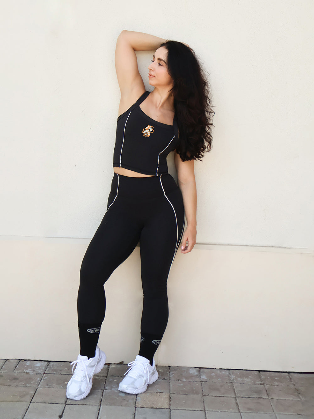 LULULEMON BLACK/LIGHT IVORY WUNDER TRAIN NO-LINE PIPED HR TIGHT 25"