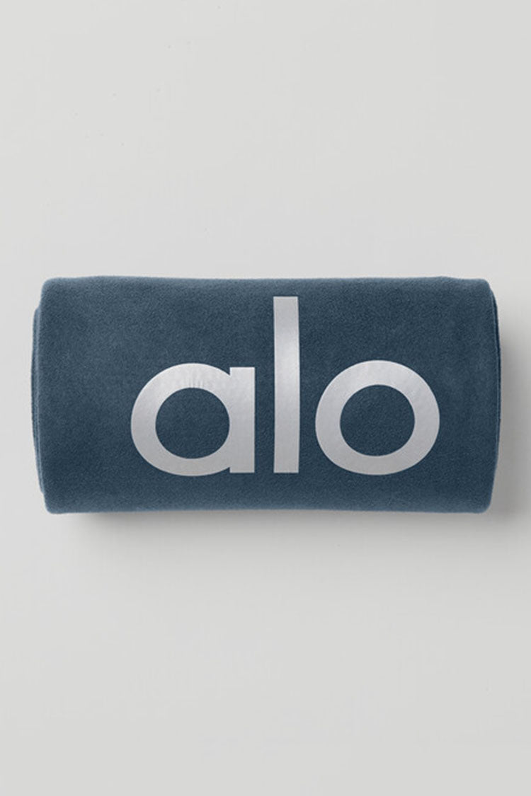 GROUNDED NO-SLIP MAT TOWEL