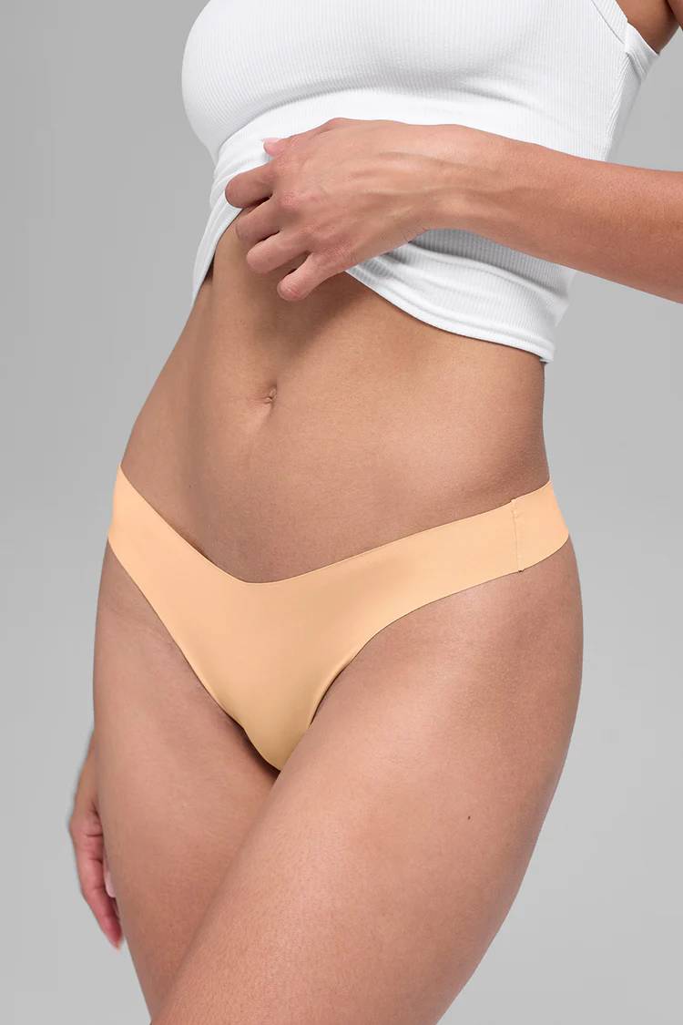 AIRBRUSH INVISIBLE THONG