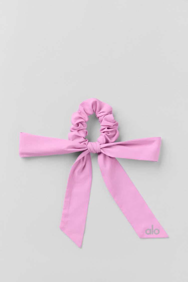 LOVE KNOTS TIE SCRUNCHIE