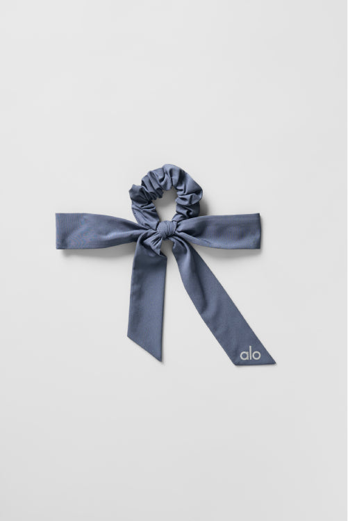 LOVE KNOTS TIE SCRUNCHIE