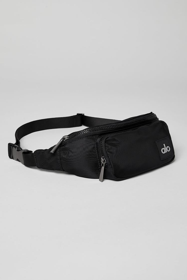 EXPLORER FANNY PACK