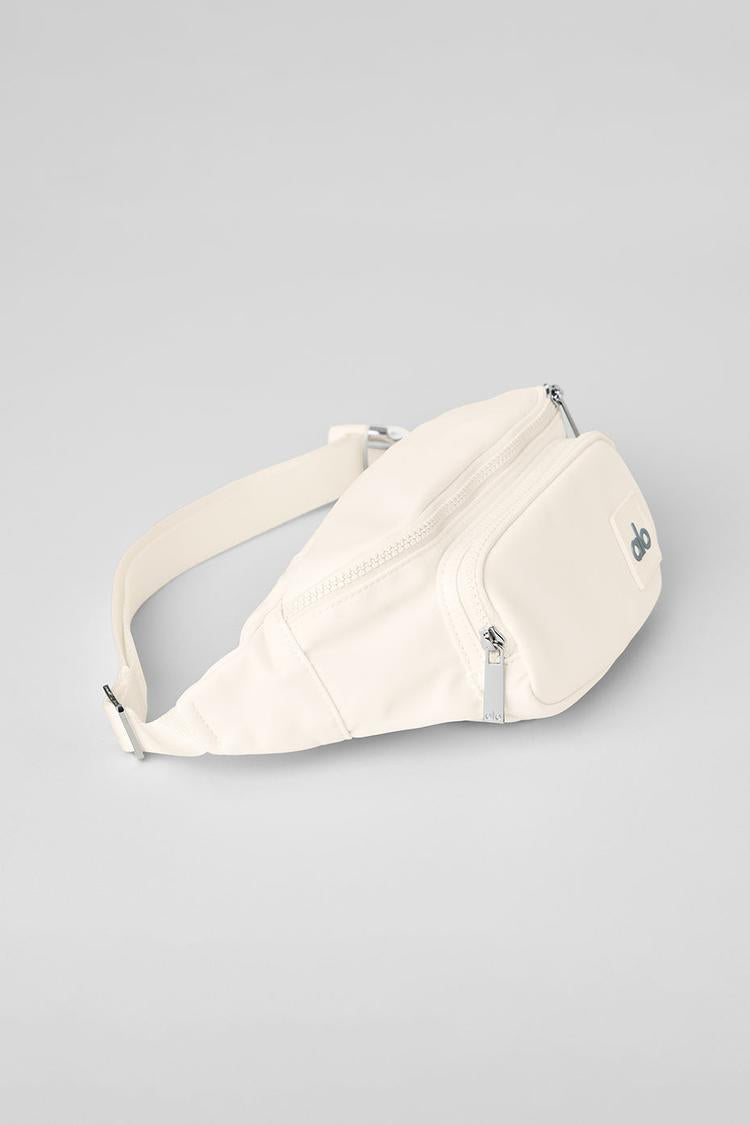 EXPLORER FANNY PACK