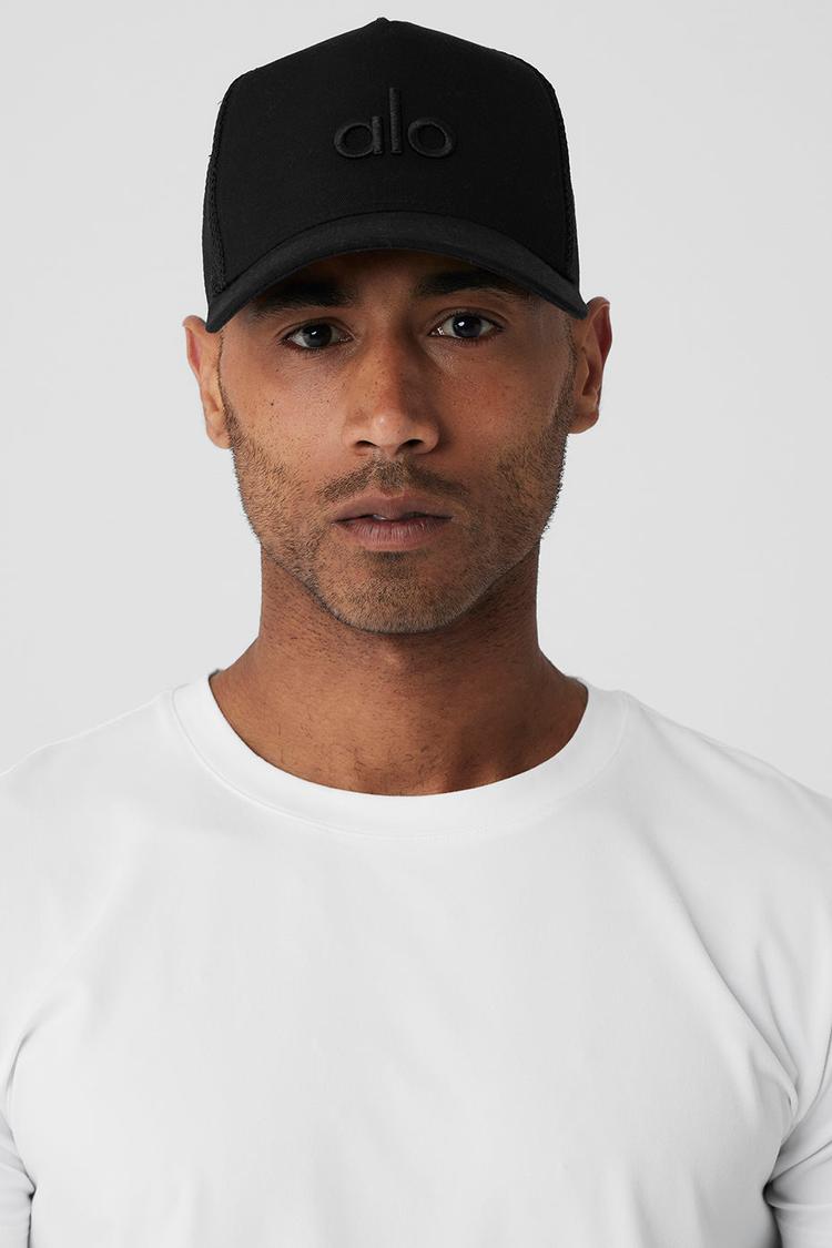 DISTRICT TRUCKER HAT