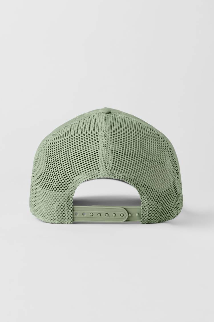 DISTRICT TRUCKER HAT