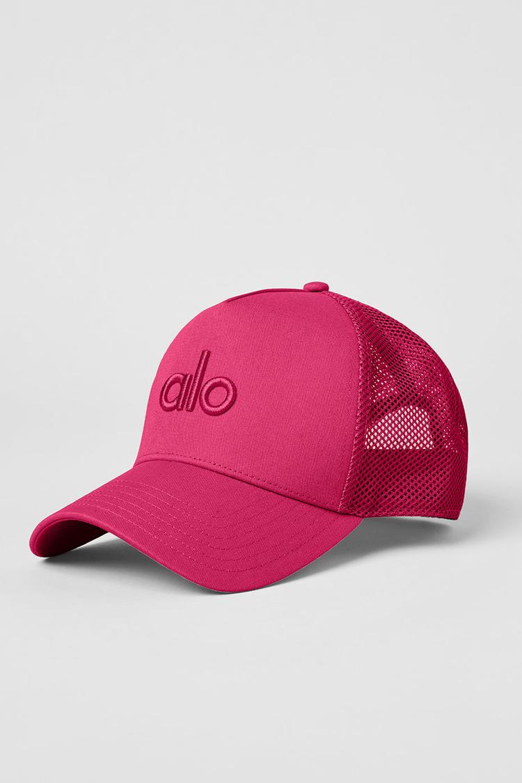 DISTRICT TRUCKER HAT