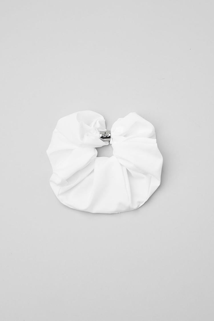 BEAD IT OVERSIZED SCRUNCHIE