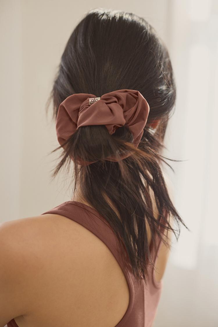 BEAD IT OVERSIZED SCRUNCHIE