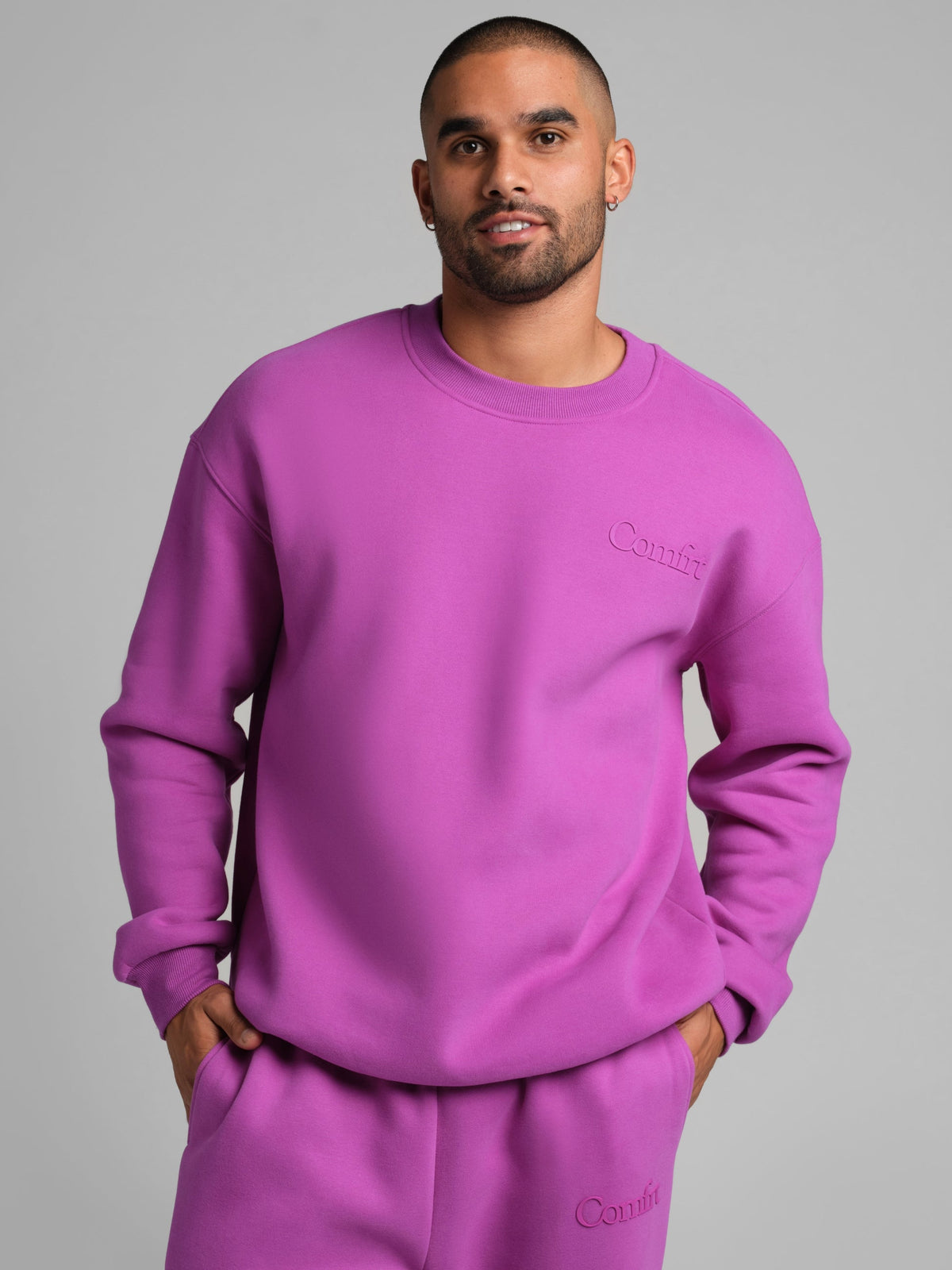 Minimalist Crew - Pre Order