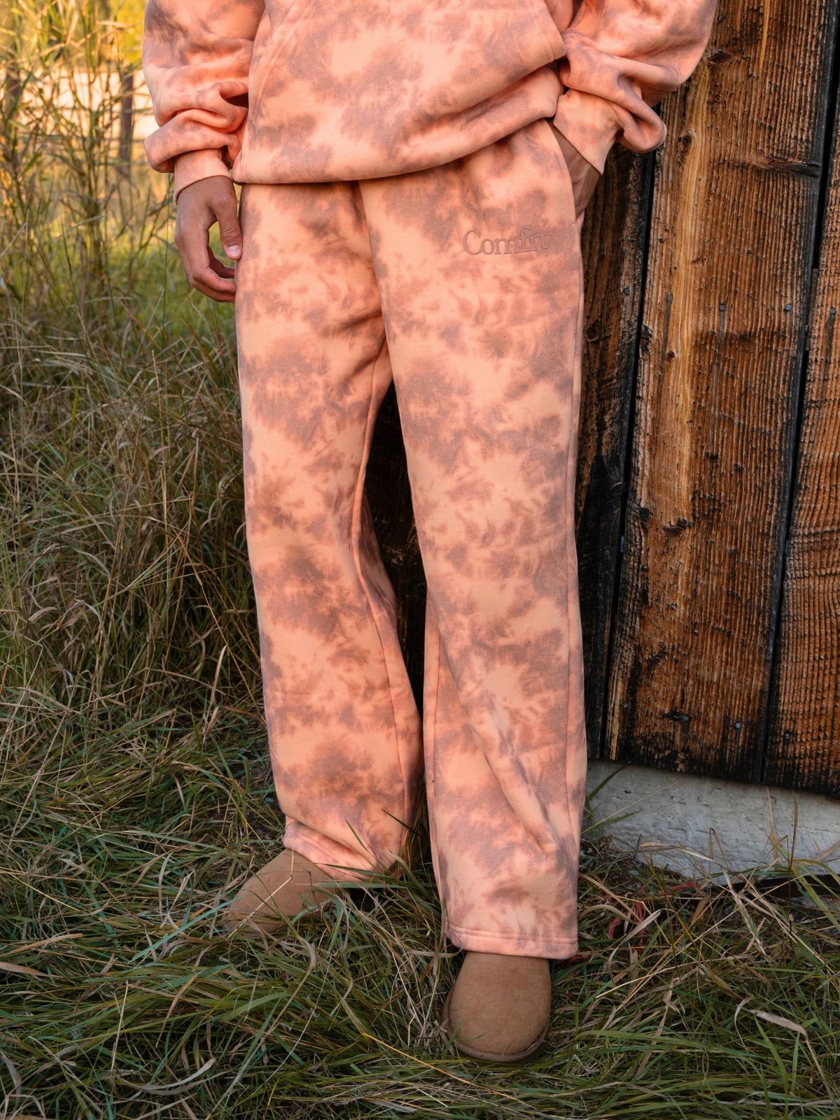 Minimalist Straight Leg Sweatpants