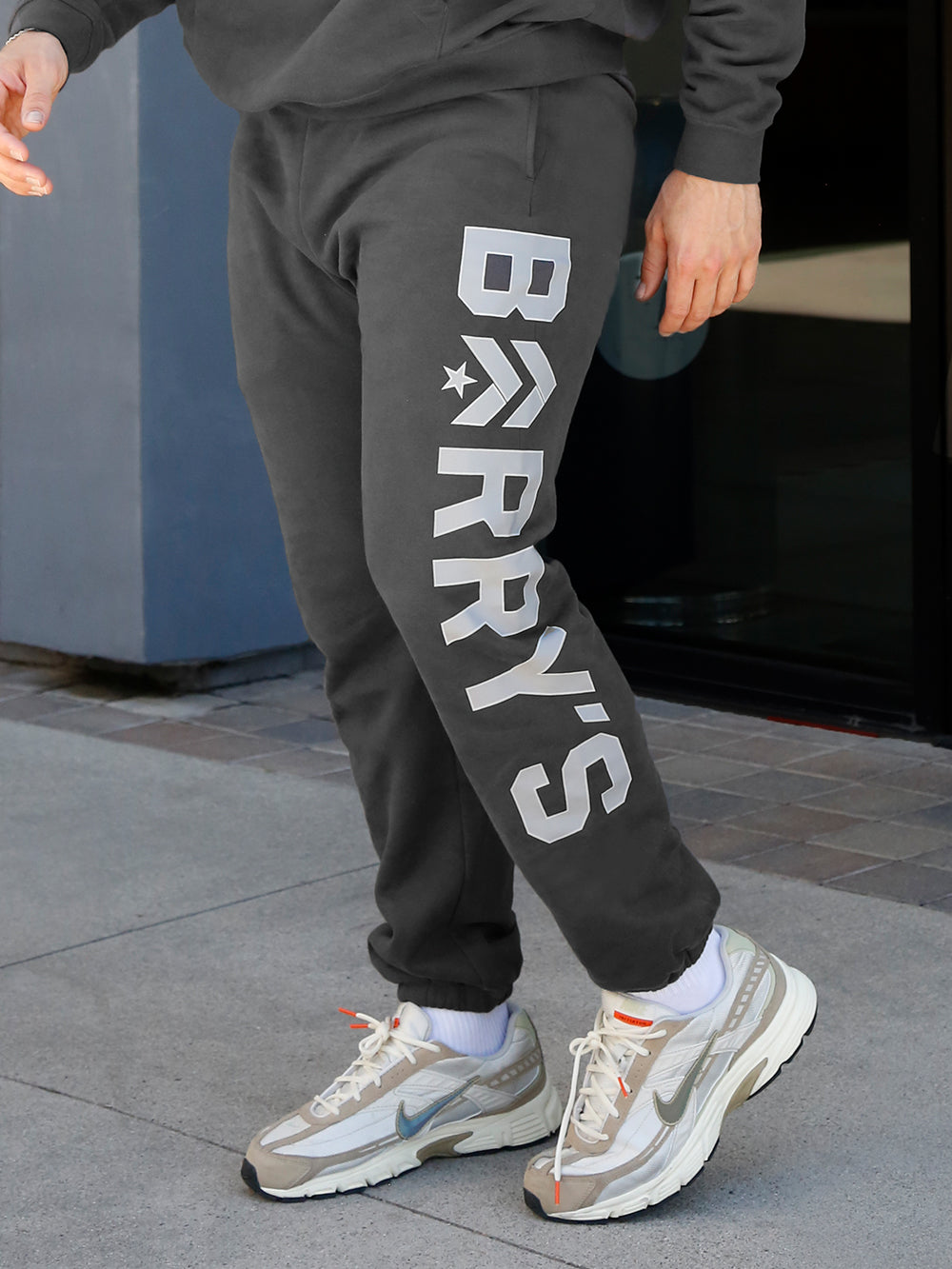 BARRY'S CHARCOAL UNISEX SWEATPANT