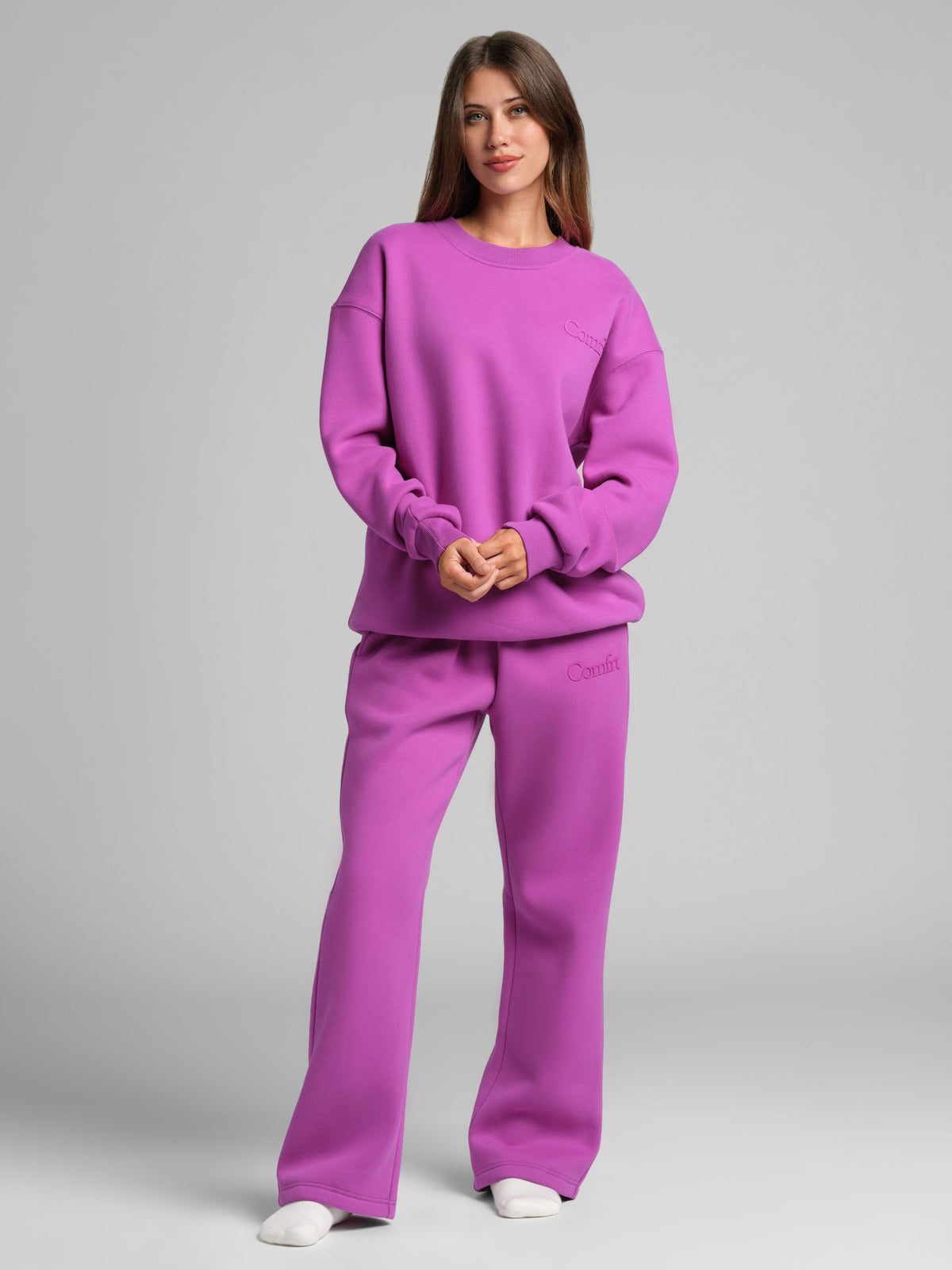 Minimalist Crew - Pre Order