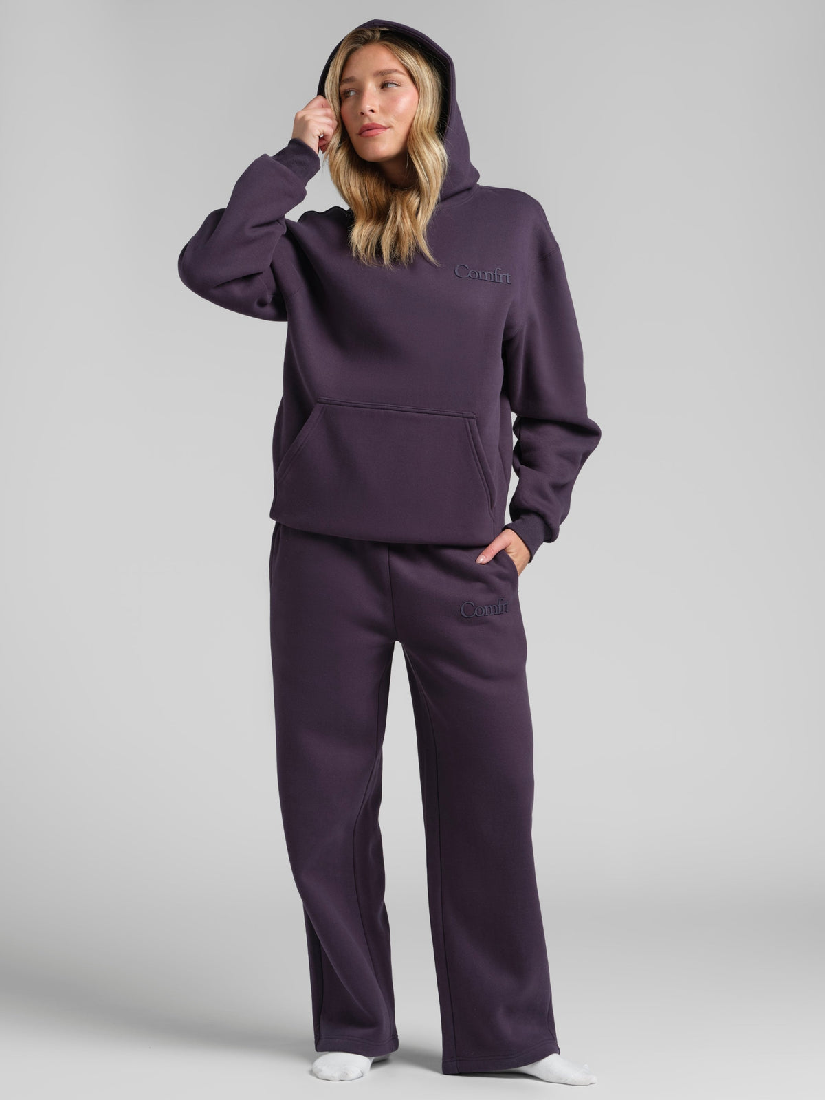 Minimalist Straight Leg Sweatpants