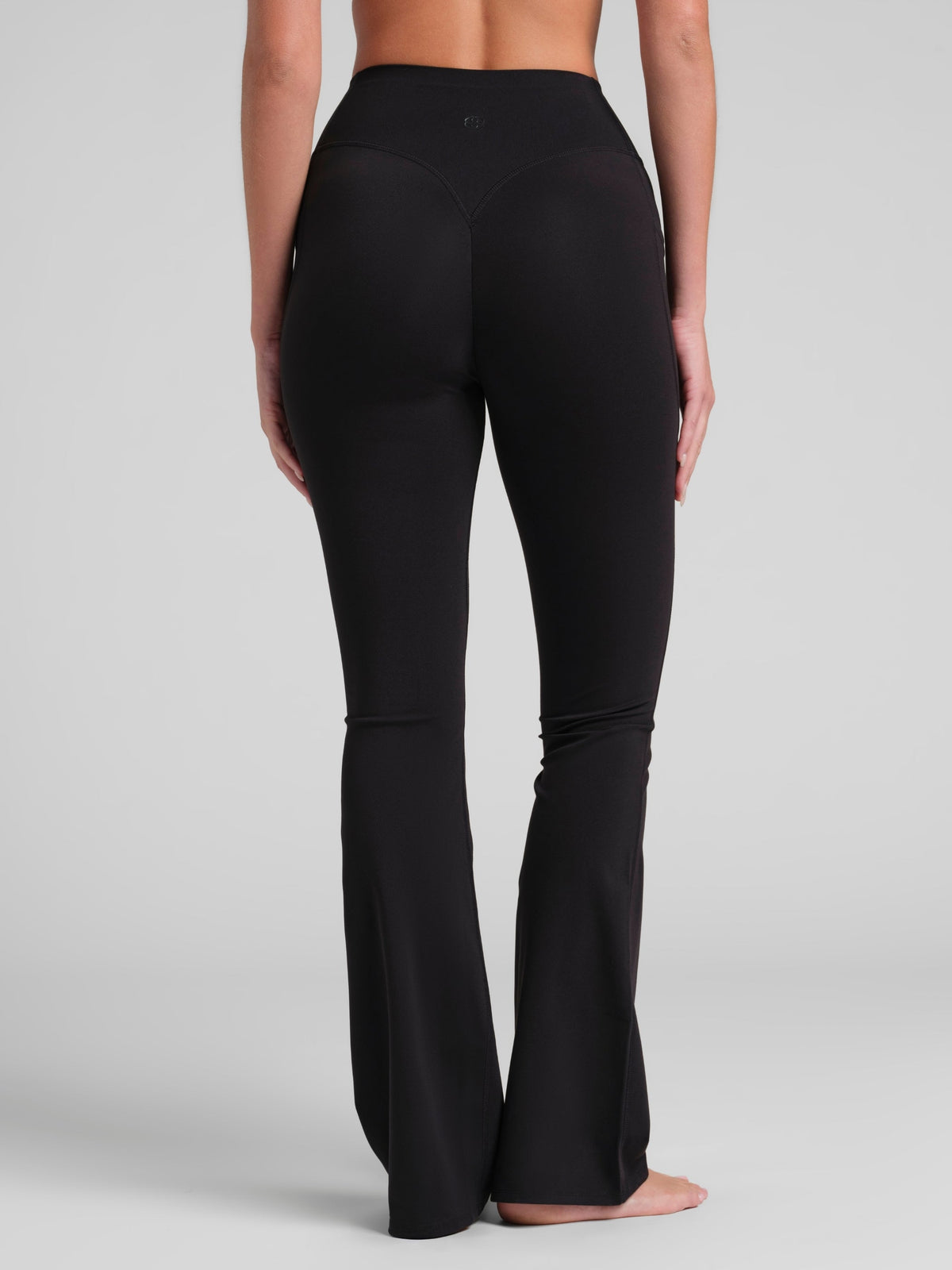 ComfrtCore™ 2.0 Sculpt High-Waist Flare Legging