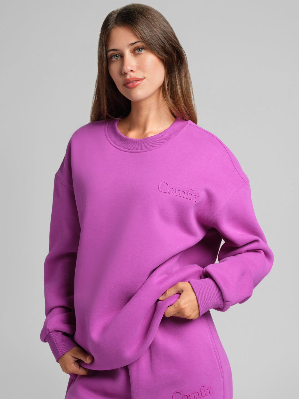 Minimalist Crew - Pre Order