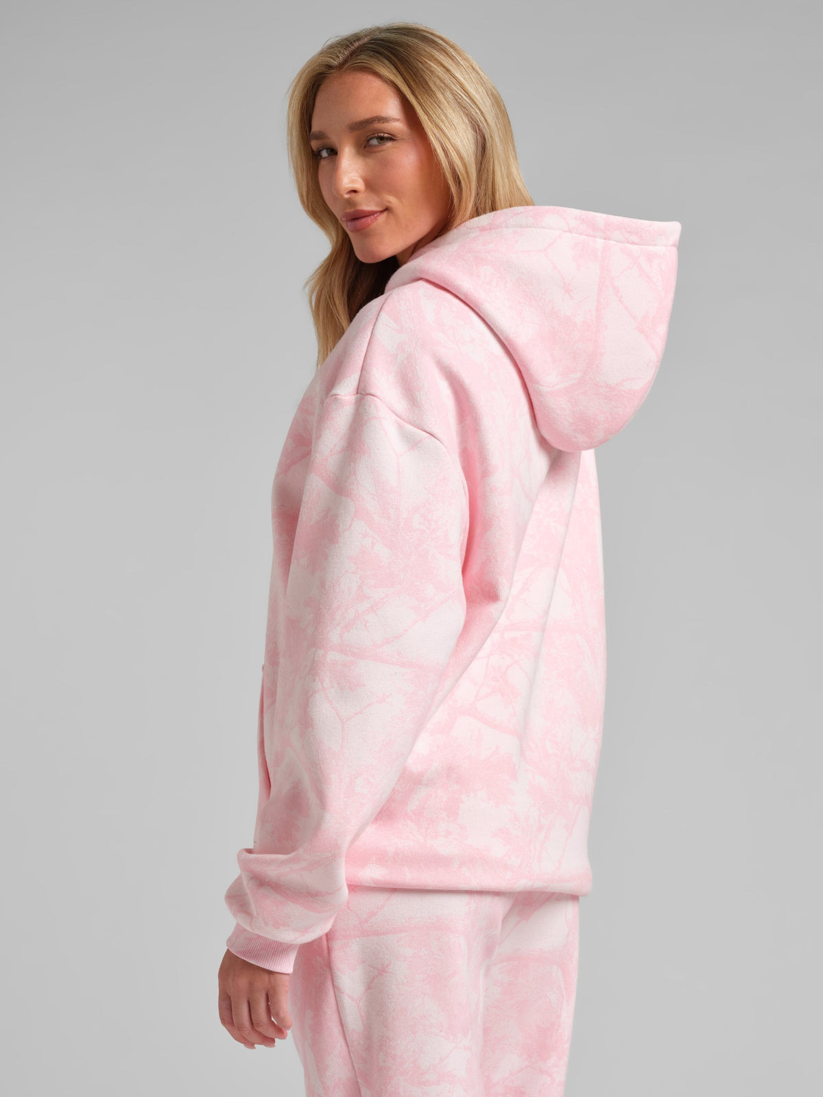 Camo Hoodie – Mega