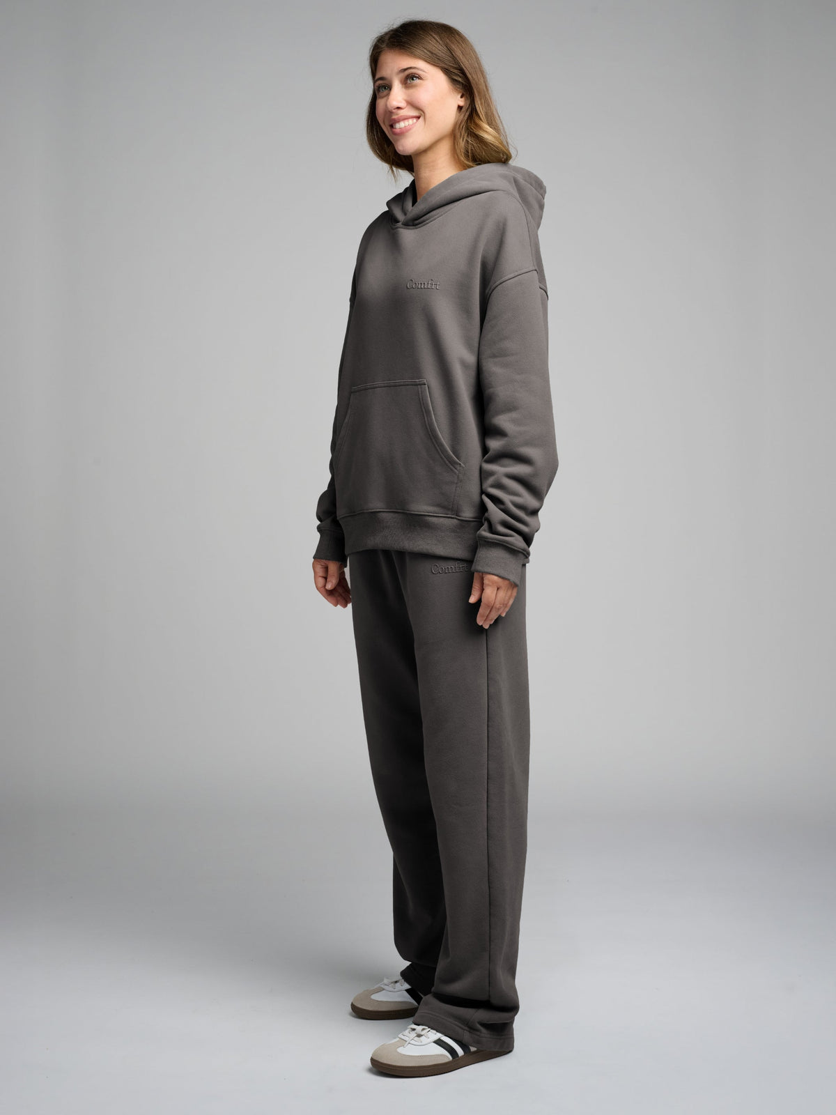 Halo Lightweight Straight Leg Sweatpants - Pre Order