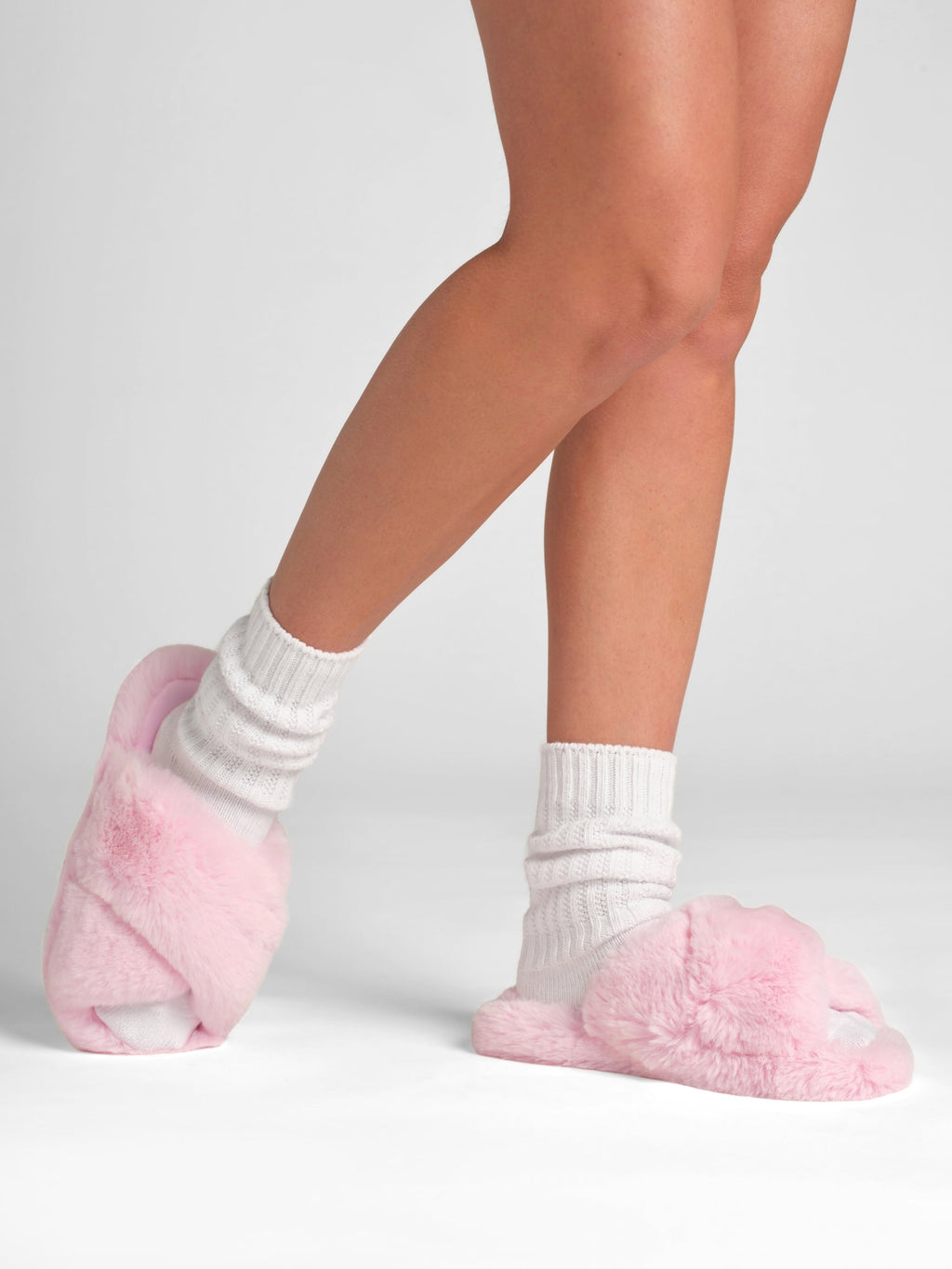 Dreamer Crossover Slipper