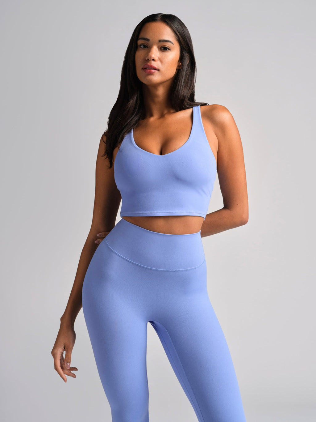 ComfrtCore™ V-Neck Crop Tank