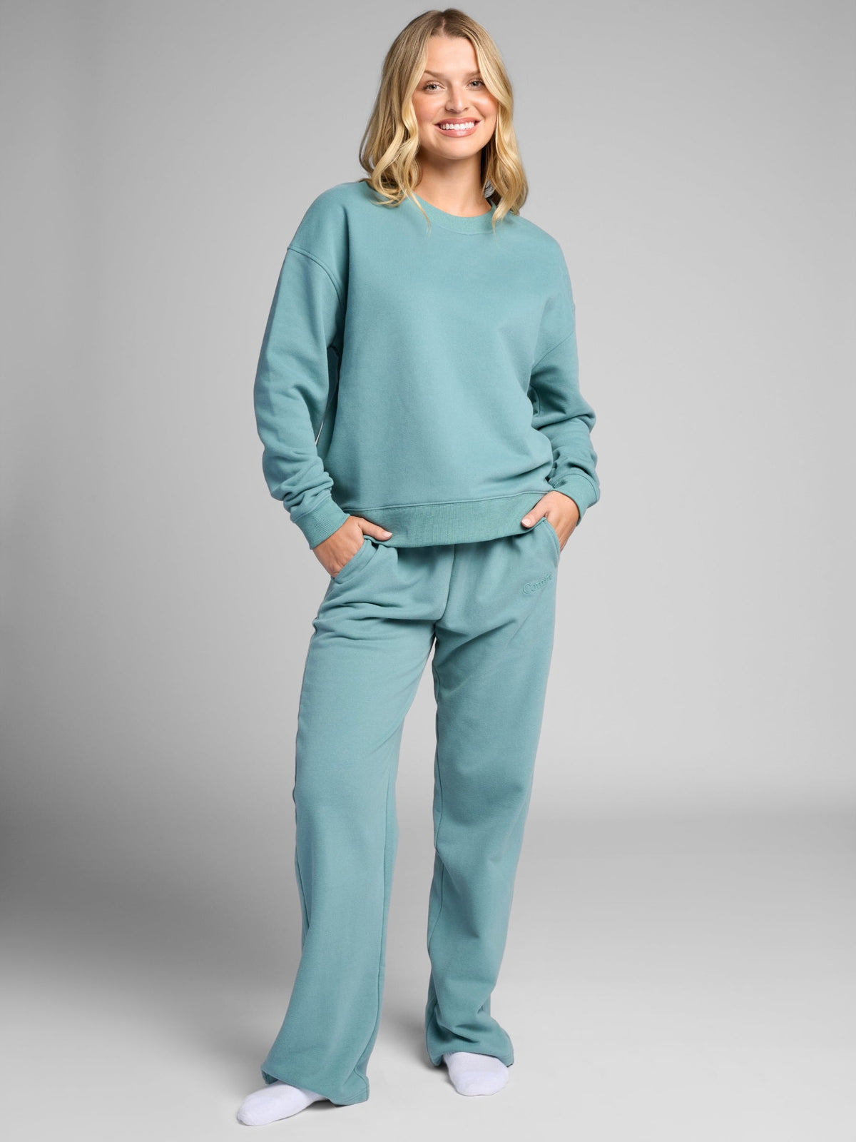 Halo Lightweight Crop Crew - Pre Order