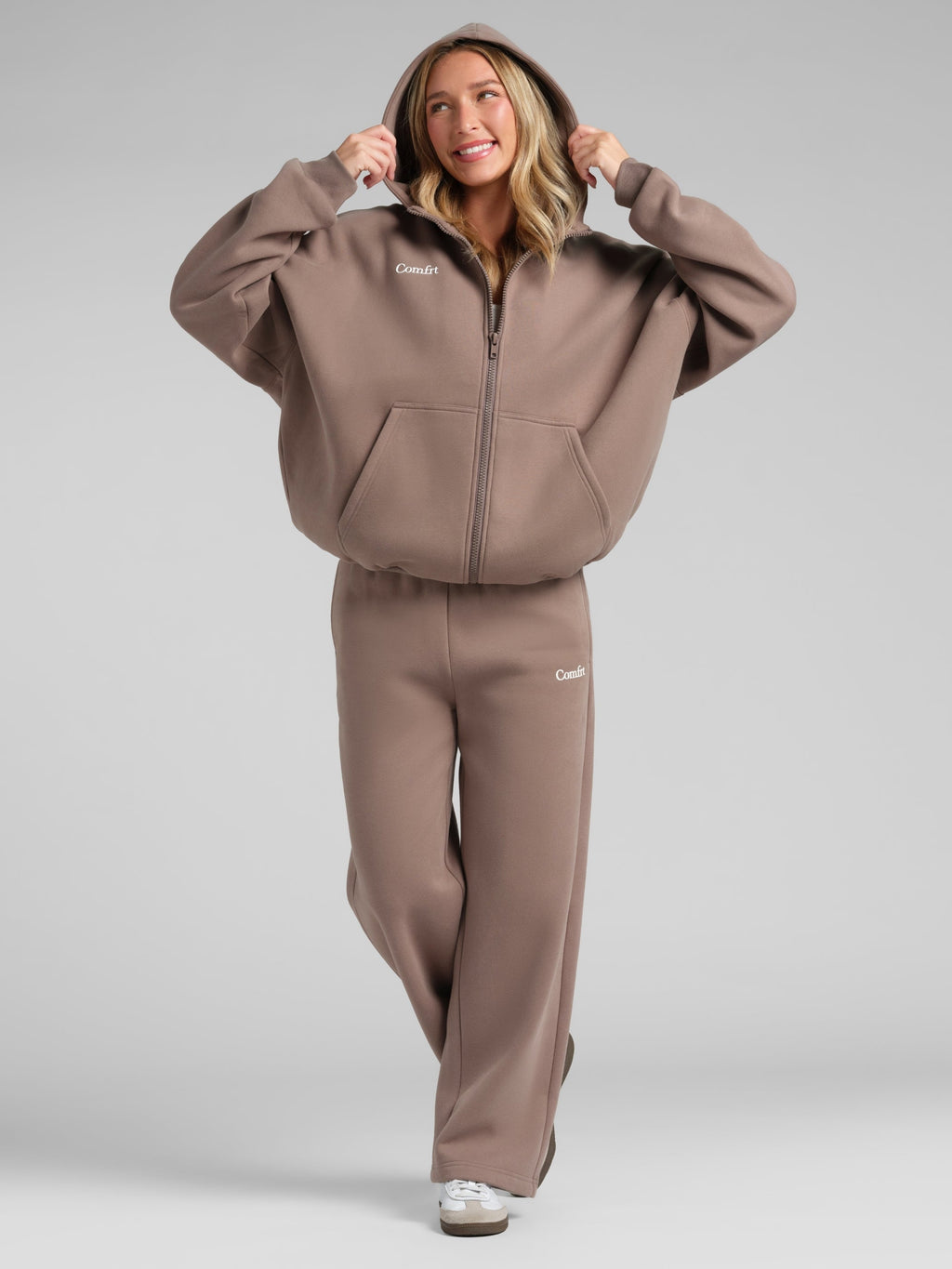 Cloud Straight Leg Sweatpants