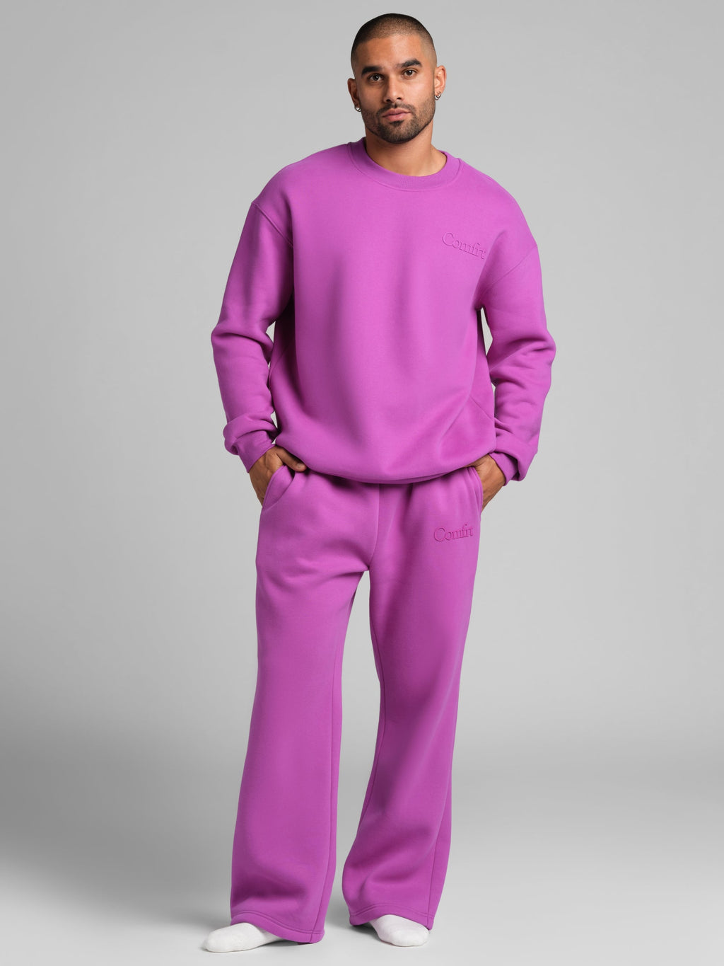 Minimalist Crew - Pre Order