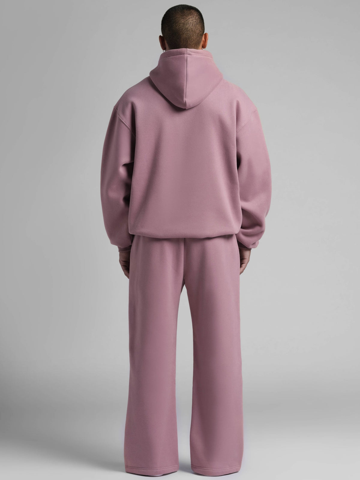 Minimalist Straight Leg Sweatpants – Long