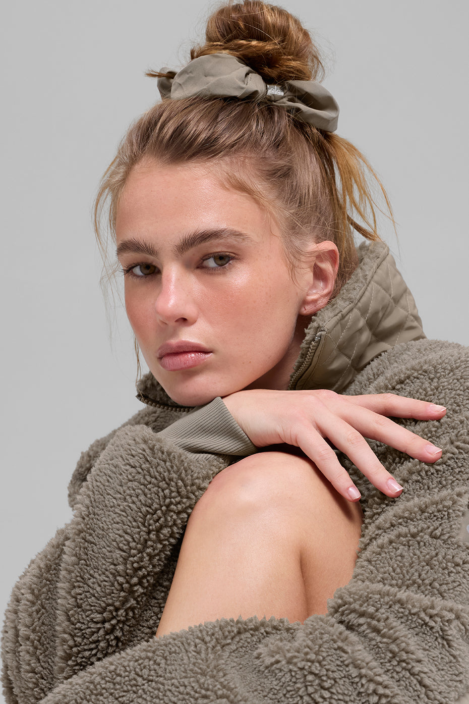 Bead It Oversized Scrunchie - Light Cocoa