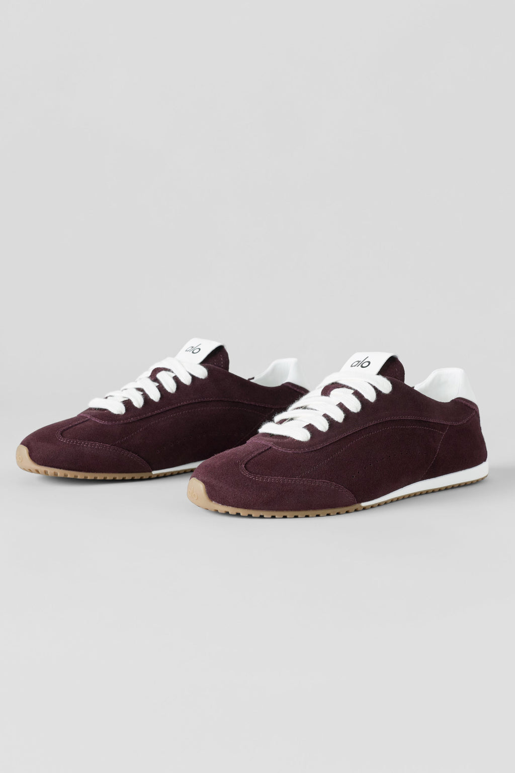 ALO Sunset Sneaker (Unisex) - Rich Bordeaux