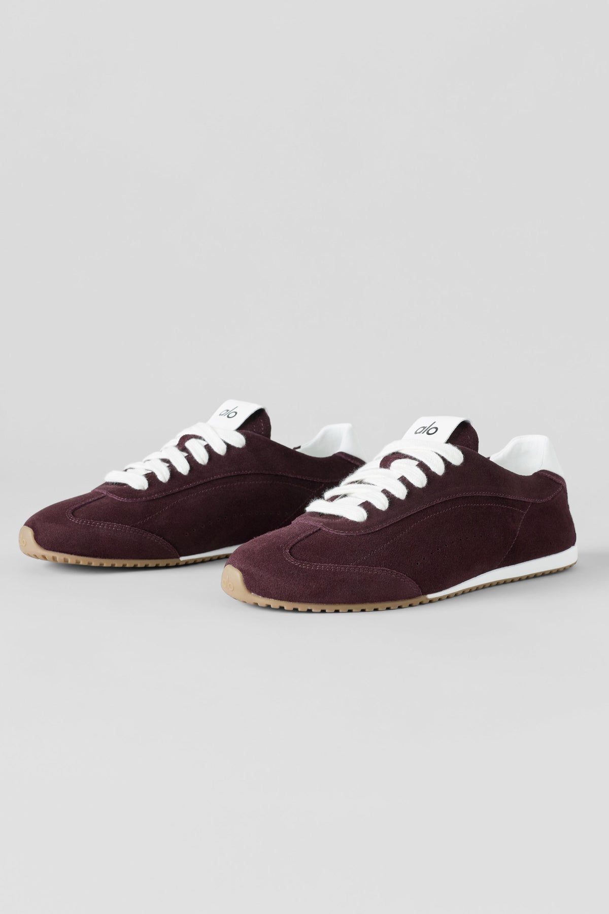 ALO Sunset Sneaker (Unisex) - Rich Bordeaux