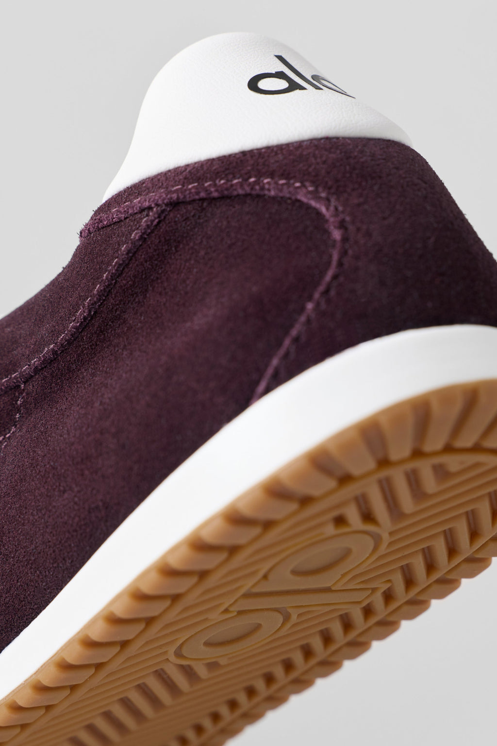 ALO Sunset Sneaker (Unisex) - Rich Bordeaux