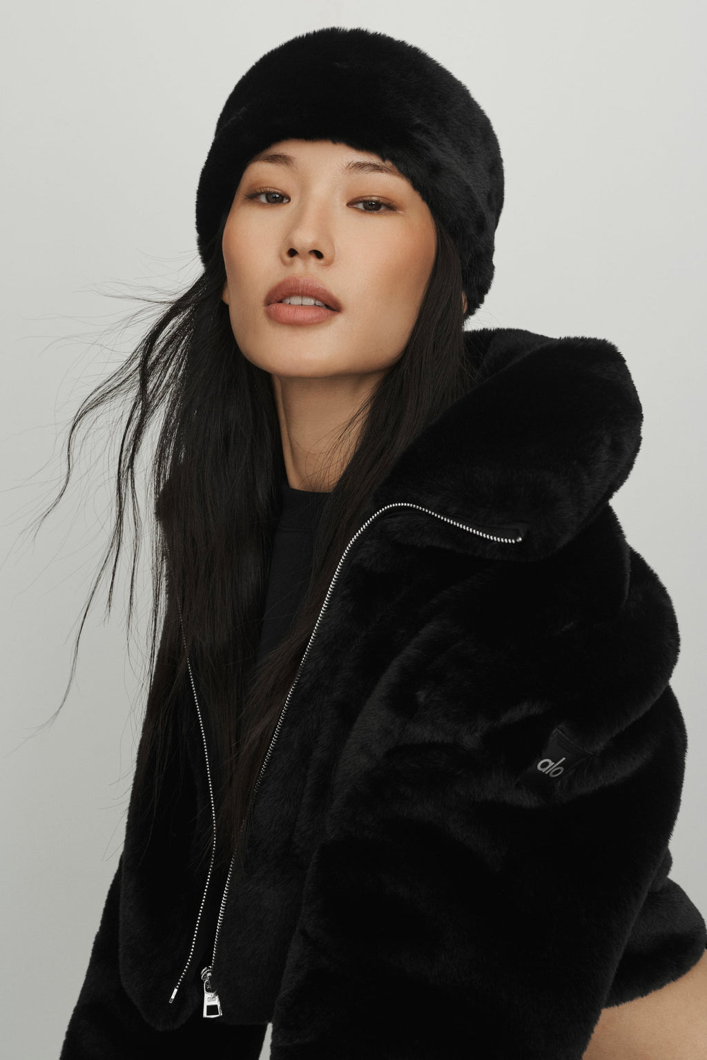 Amore Faux Fur Earwarmer - Black