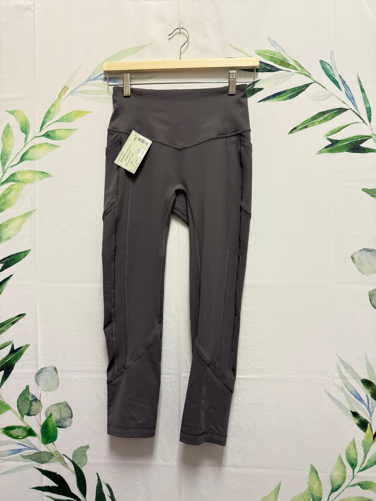 Lululemon All The Right Places HR Crop 23” (6)