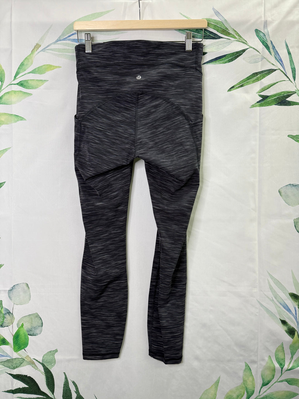 Lululemon Power Thru HR Tight 25” (8)