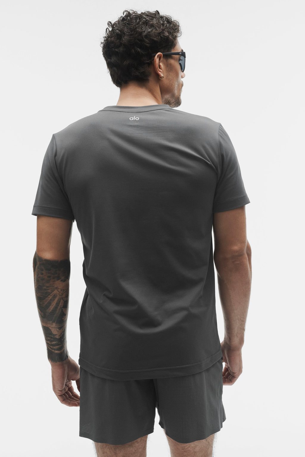 Conquer Reform Crewneck Short Sleeve - Anthracite