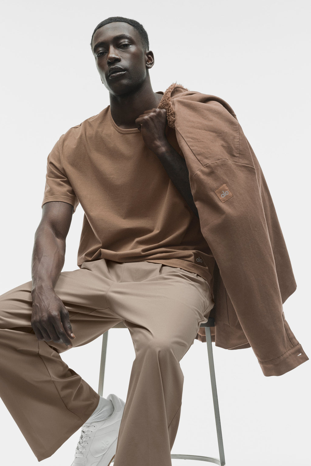 Street Essential Tee - Java Brown