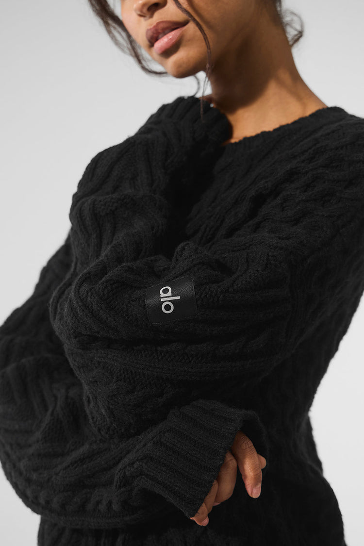 Cable Knit Crew Neck Sweater - Black