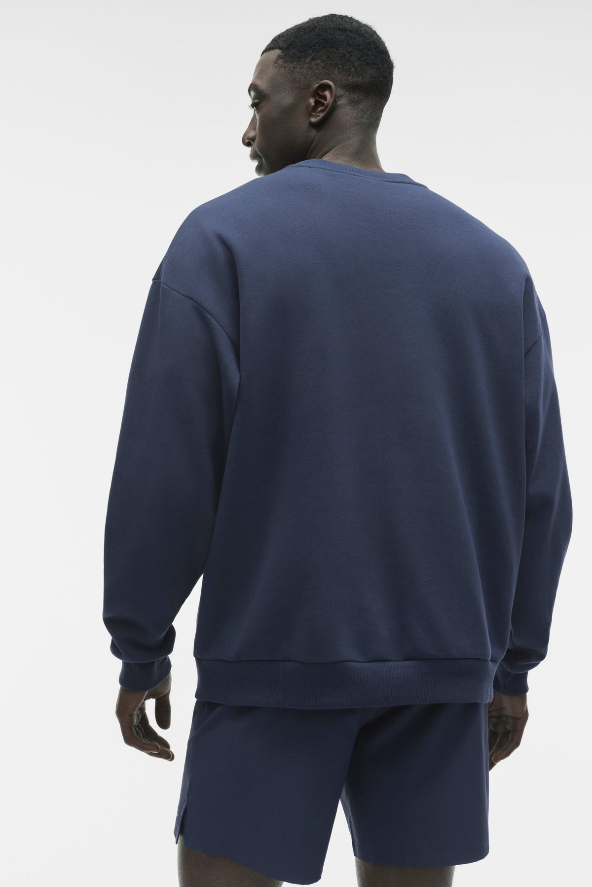 Accolade Crew Neck Pullover - Navy