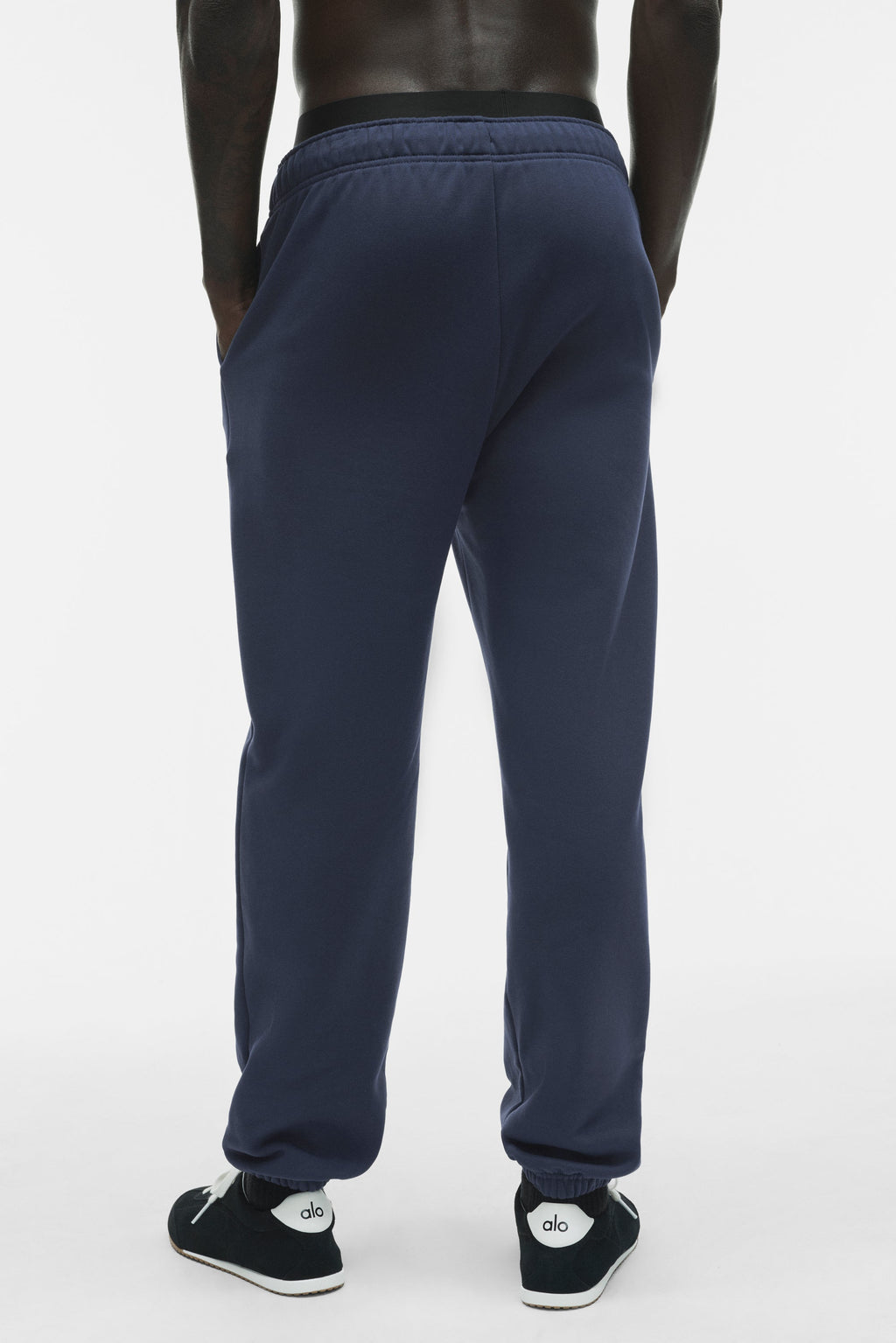 Accolade Sweatpant - Navy