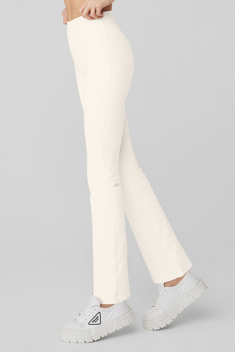 Leggings de tiro alto con corte acampanado 7/8 con diseño aerógrafo - Taupe