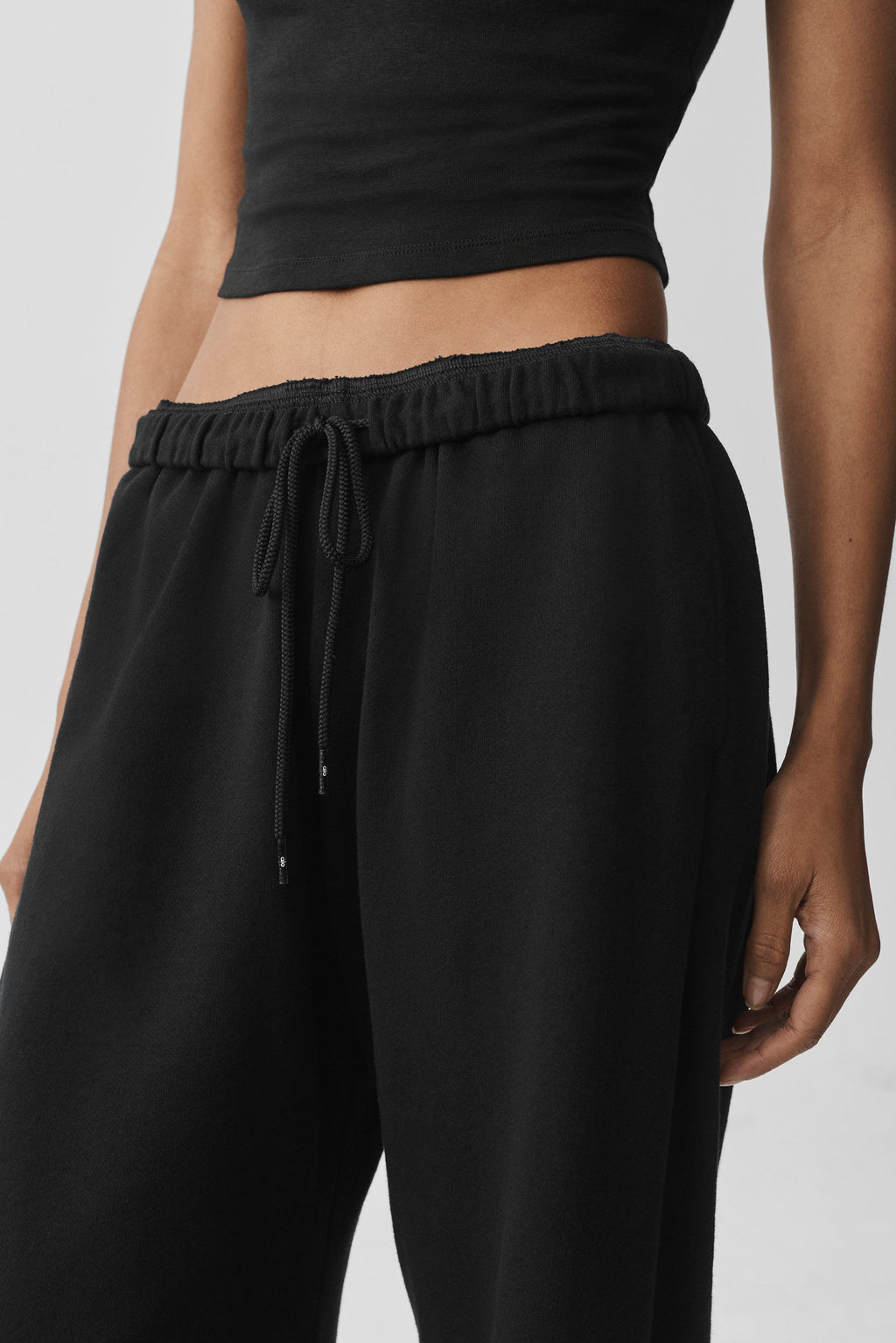 Chill Cutoff Sweatpant - Black