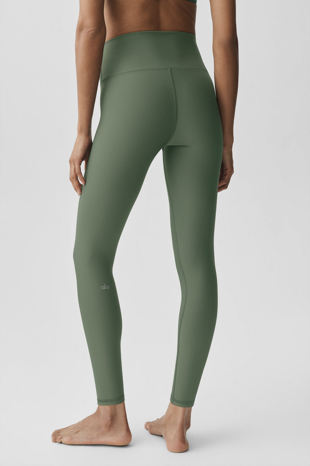 7/8 High-Waist Airlift Legging - Bamboo Green