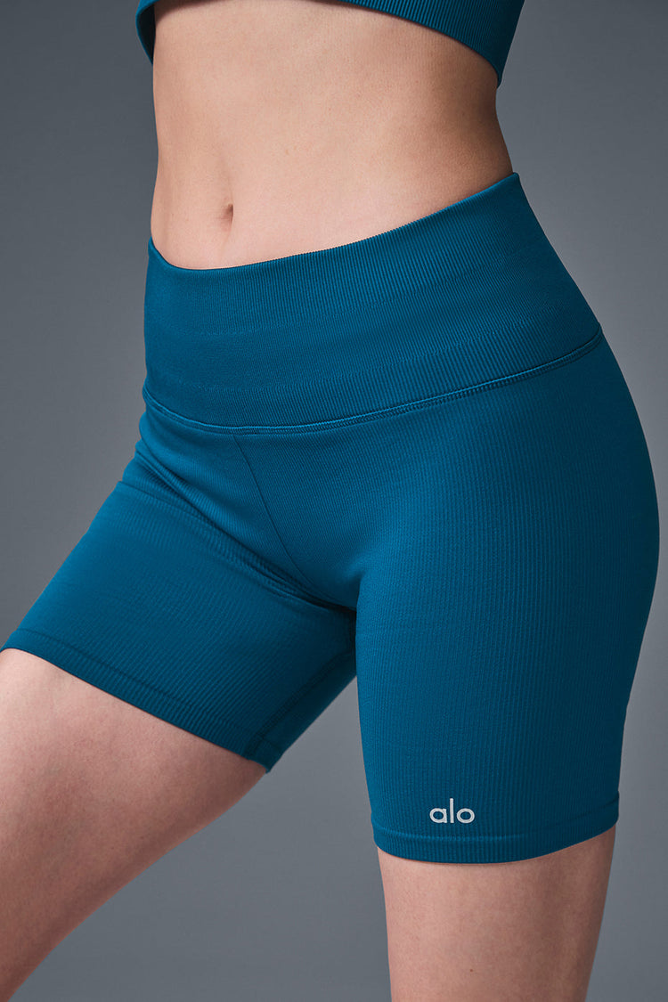 Pantalón corto Favorite de 5" con canalé sin costuras - Azul Eclipse