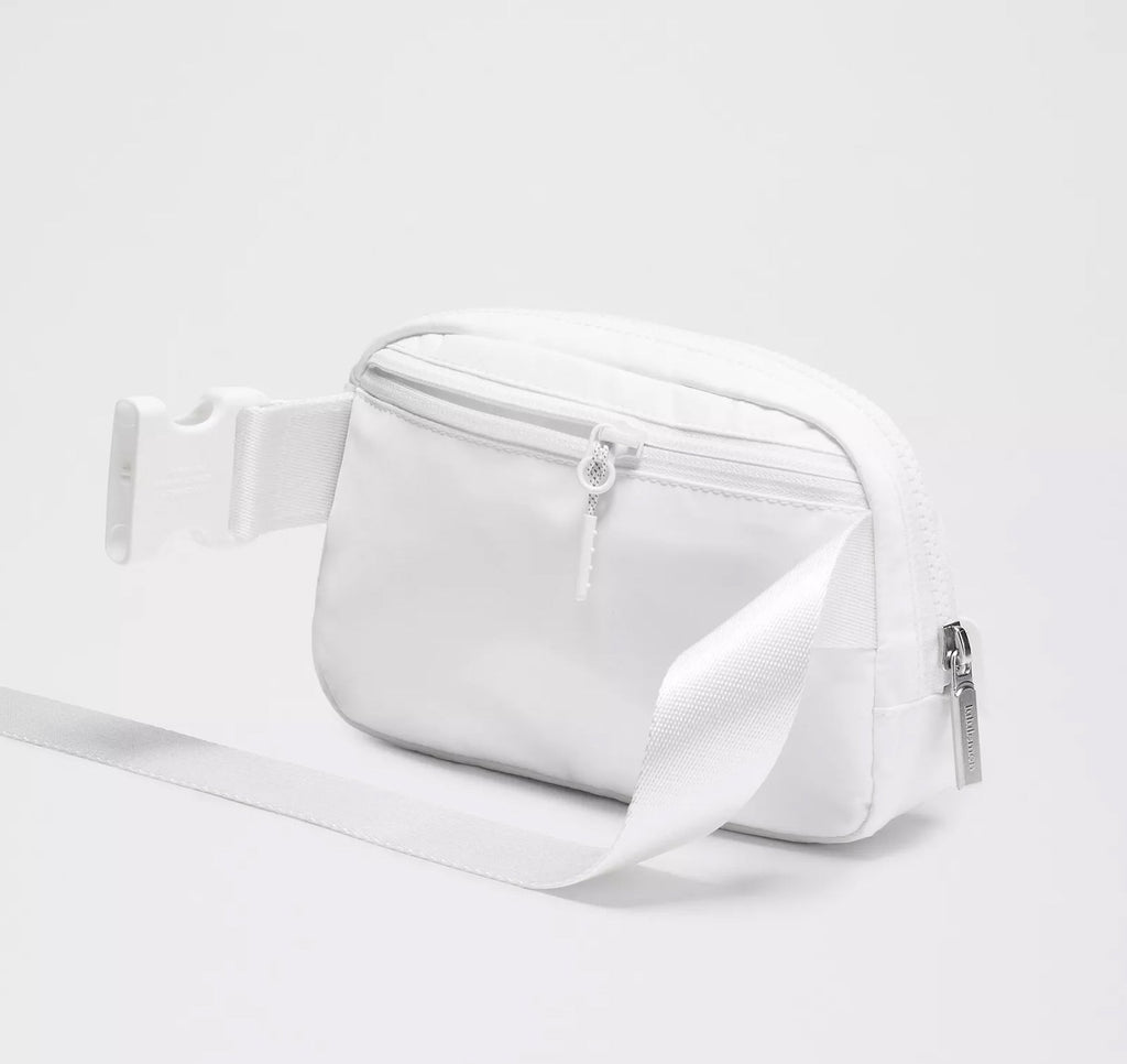 Sigma Delta Tau lululemon Everywhere Belt Bag - White