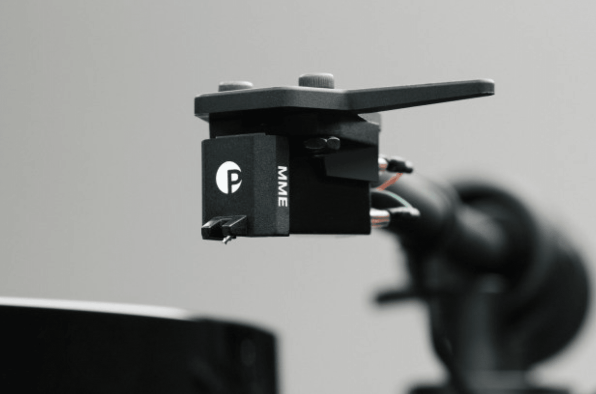 ProJect E1 Phono Turntable With Pick It MM E Cartridge